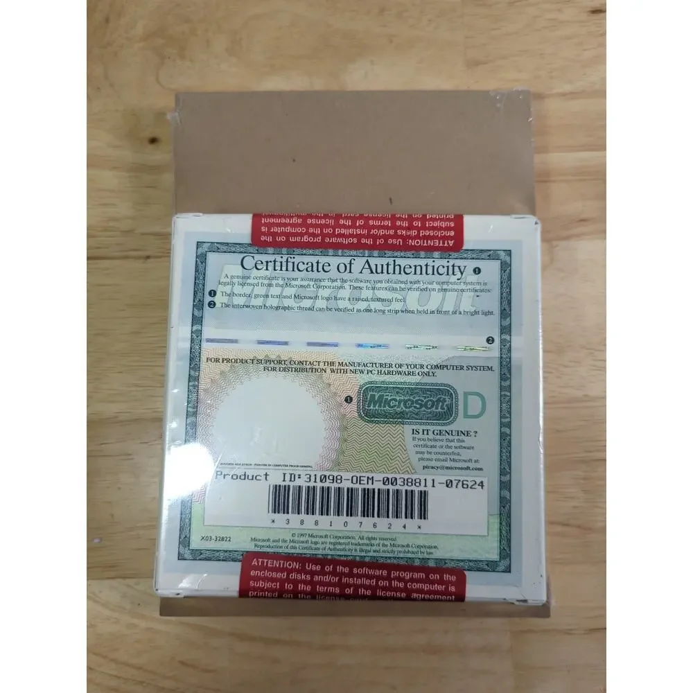 The Works Companion : Microsoft Works for‎ Windows 95 Sealed